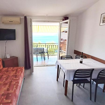 Apartments Jd Tučepi Eksteriør bilde