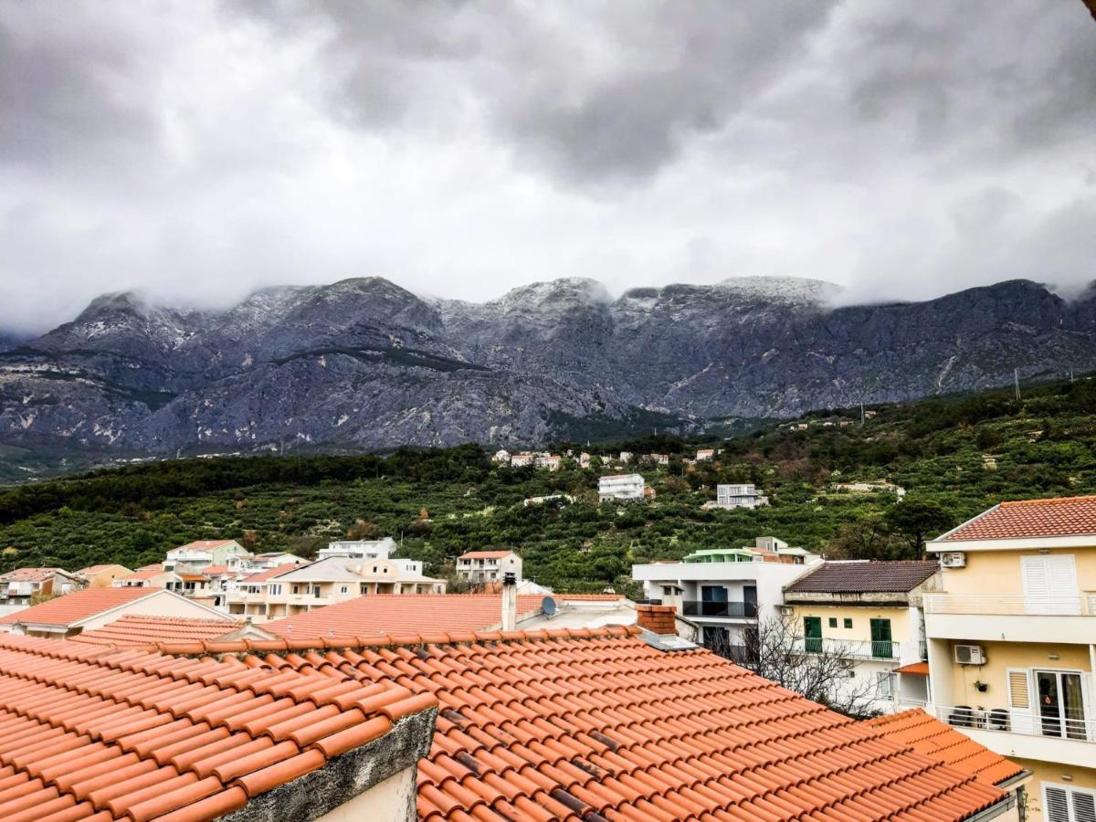 Apartments Jd Tučepi Eksteriør bilde